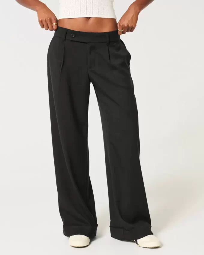 Hollister Livvy matalat leveälahkeiset housut Hollister Livvy matalat leveälahkeiset housut