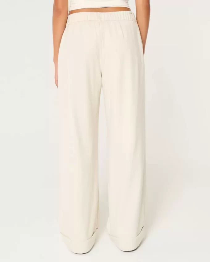 Hollister Livvy matalat leveälahkeiset housut Hollister Livvy matalat leveälahkeiset housut