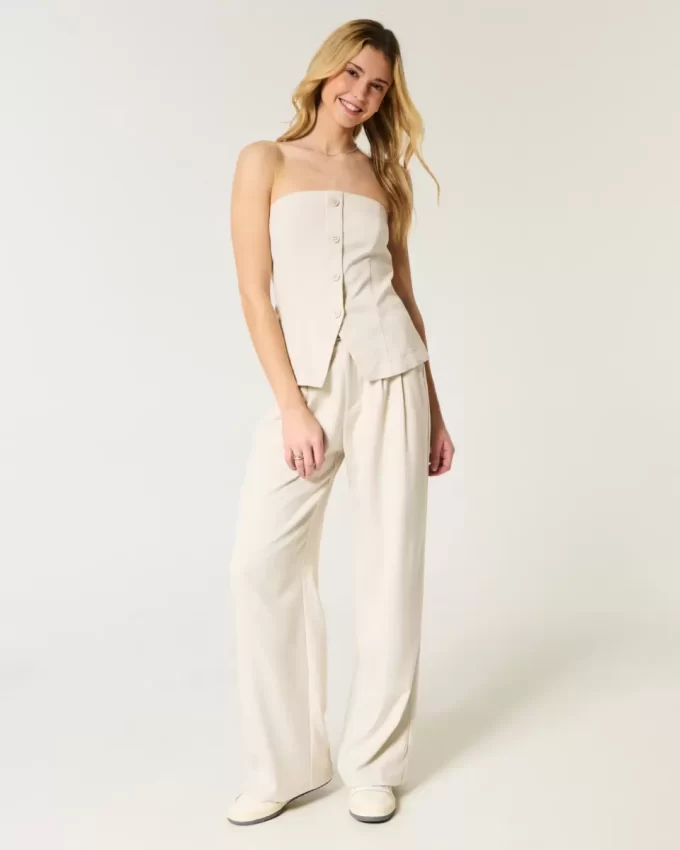 Hollister Livvy Ultra High-Rise leveälahkeiset housut Hollister Livvy Ultra High-Rise leveälahkeiset housut