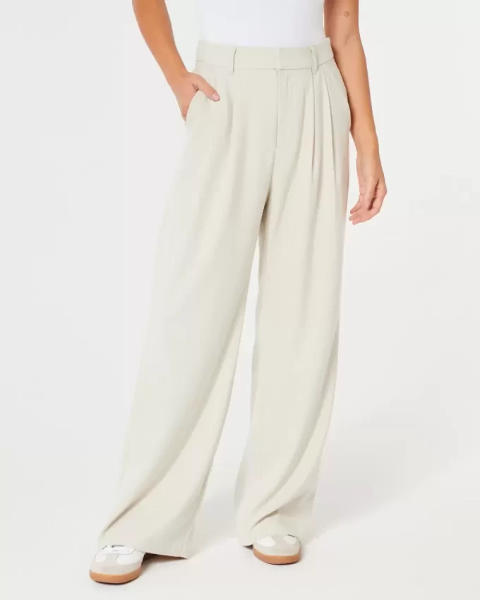 Hollister Livvy Ultra High-Rise leveälahkeiset housut Hollister Livvy Ultra High-Rise leveälahkeiset housut