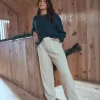 Hollister Livvy Ultra High-Rise leveälahkeiset housut Hollister Livvy Ultra High-Rise leveälahkeiset housut