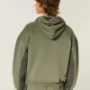 Hollister x Crocs Sherpa-vuorattu vetoketjullinen huppari Hollister x Crocs Sherpa-vuorattu vetoketjullinen huppari