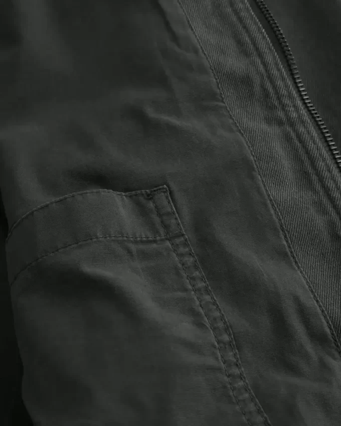 Hupullinen vetoketjullinen takki Hupullinen vetoketjullinen takki