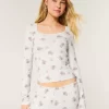 Kodikas karhukuvioinen pyjamatoppi Kodikas karhukuvioinen pyjamatoppi