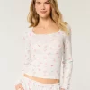 Kodikas marjakuvioinen pyjamatoppi