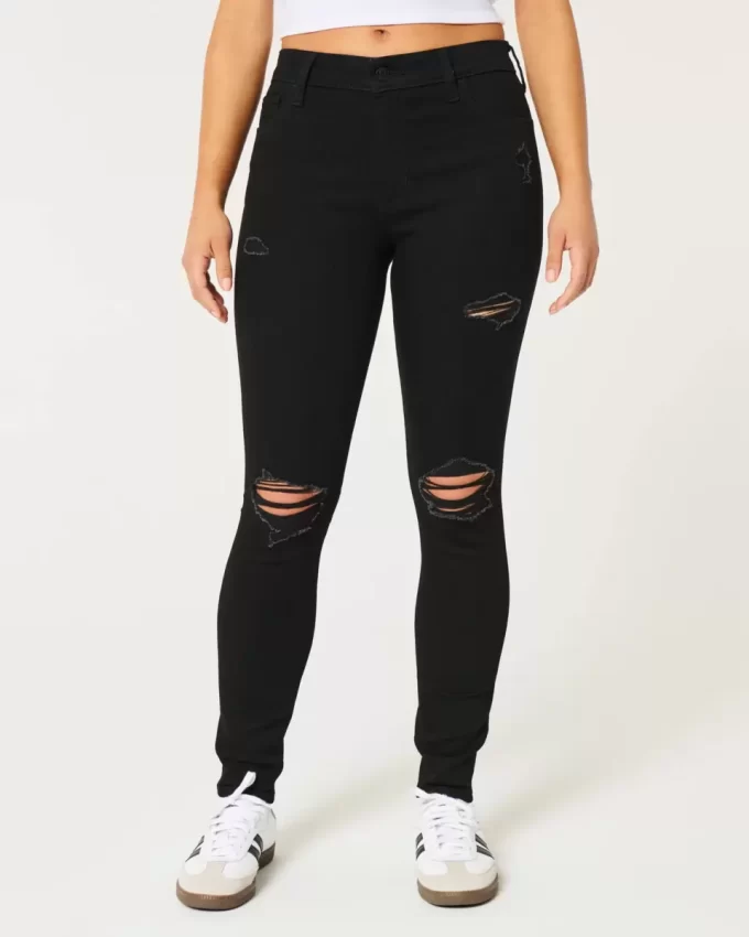 Korkeat, revityt mustat Super Skinny -farkut Korkeat, revityt mustat Super Skinny -farkut