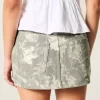 Kurvikas matalakorkoinen Camo Denim Mini Skort Kurvikas matalakorkoinen Camo Denim Mini Skort
