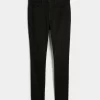 Kurvikkaat korkeat mustat Super Skinny -farkut Kurvikkaat korkeat mustat Super Skinny -farkut