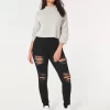 Kurvikkaat korkeat, revityt mustat Super Skinny -farkut Kurvikkaat korkeat, revityt mustat Super Skinny -farkut