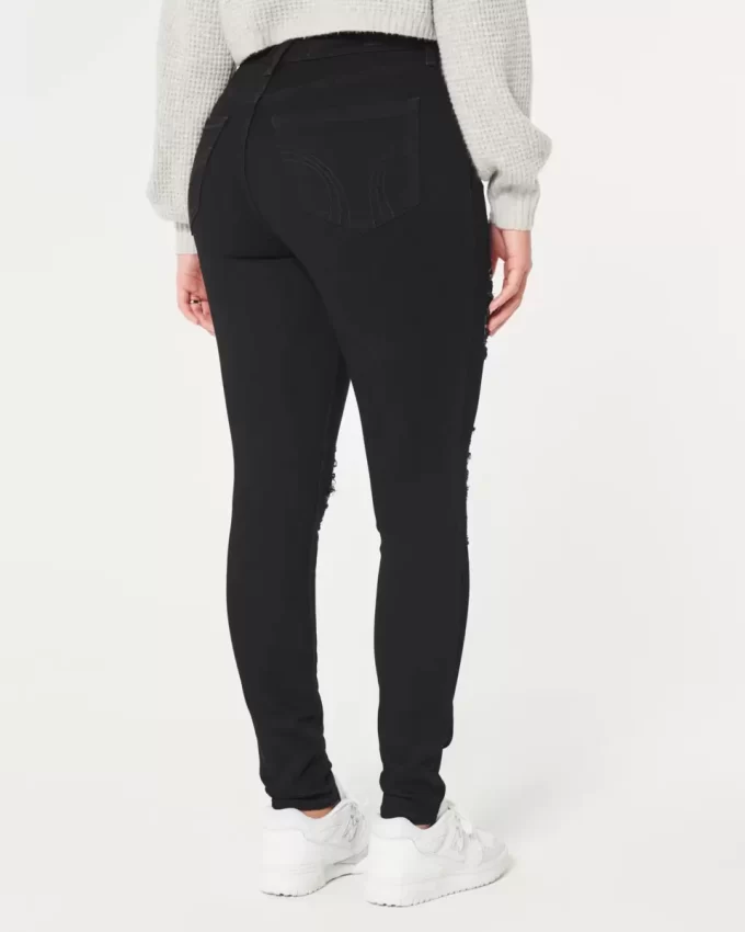 Kurvikkaat korkeat, revityt mustat Super Skinny -farkut Kurvikkaat korkeat, revityt mustat Super Skinny -farkut