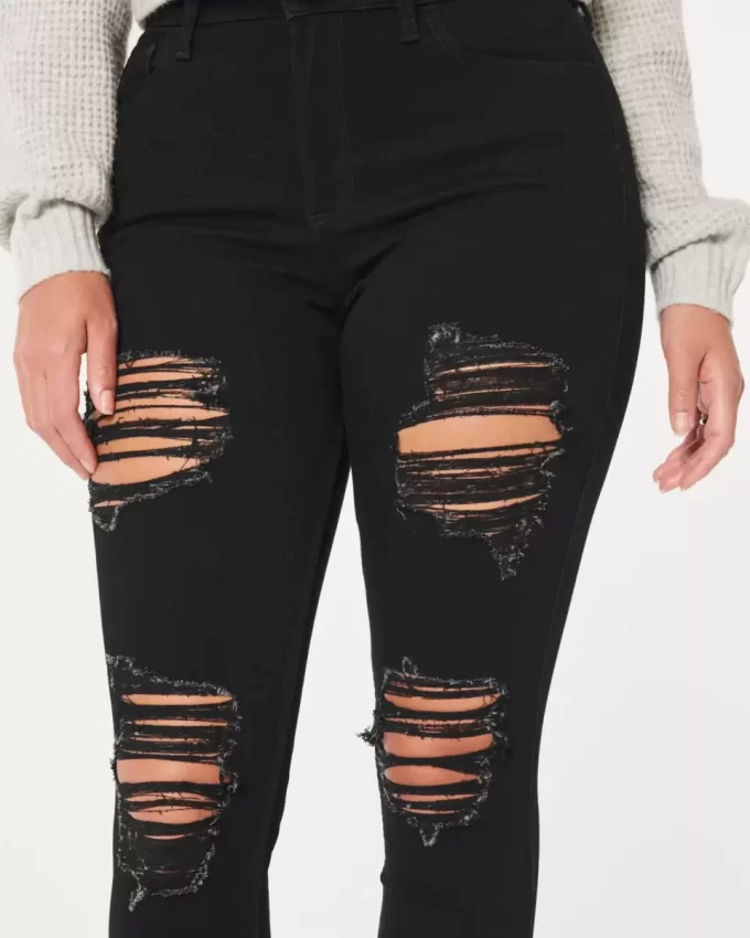 Kurvikkaat korkeat, revityt mustat Super Skinny -farkut Kurvikkaat korkeat, revityt mustat Super Skinny -farkut