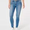 Kurvikkaat matalakorkoiset keskipesut Super Skinny -farkut Kurvikkaat matalakorkoiset keskipesut Super Skinny -farkut