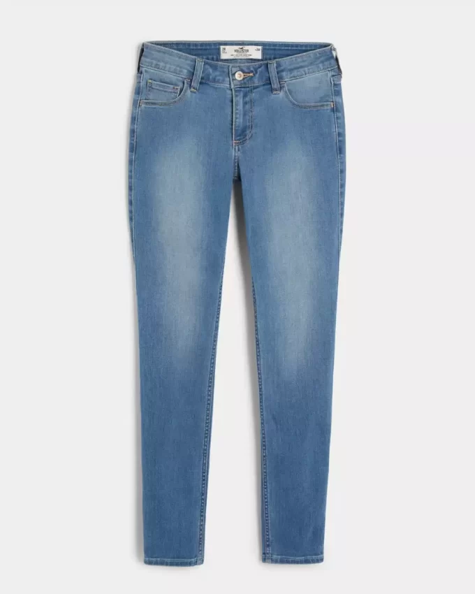 Kurvikkaat matalakorkoiset keskipesut Super Skinny -farkut Kurvikkaat matalakorkoiset keskipesut Super Skinny -farkut