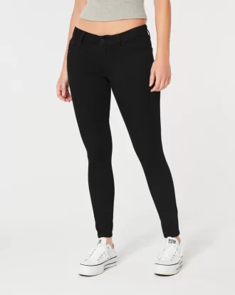Kurvikkaat matalakorkoiset mustat Super Skinny -farkut