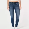 Kurvikkaat matalakorkoiset tummapesuiset Super Skinny -farkut Kurvikkaat matalakorkoiset tummapesuiset Super Skinny -farkut