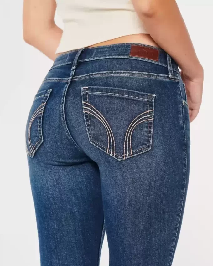 Kurvikkaat matalakorkoiset tummapesuiset Super Skinny -farkut Kurvikkaat matalakorkoiset tummapesuiset Super Skinny -farkut