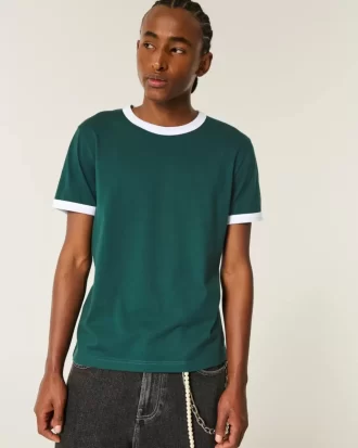 Kutistunut Ringer Tee