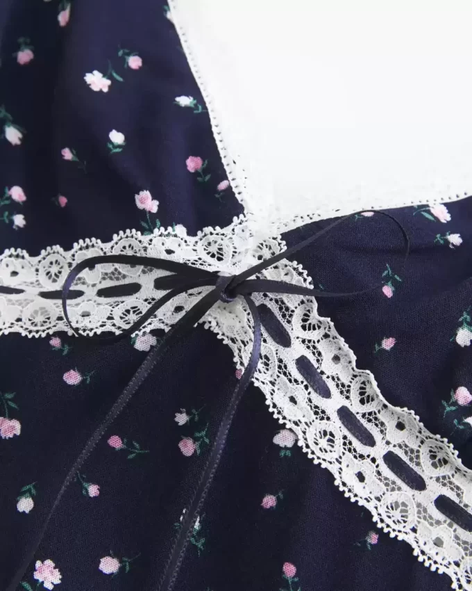 Lace Detail Slip -minimekko Lace Detail Slip -minimekko