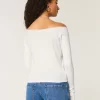 Lace Trim Off-the-Shoulder Montauk Graphic T-paita Lace Trim Off-the-Shoulder Montauk Graphic T-paita