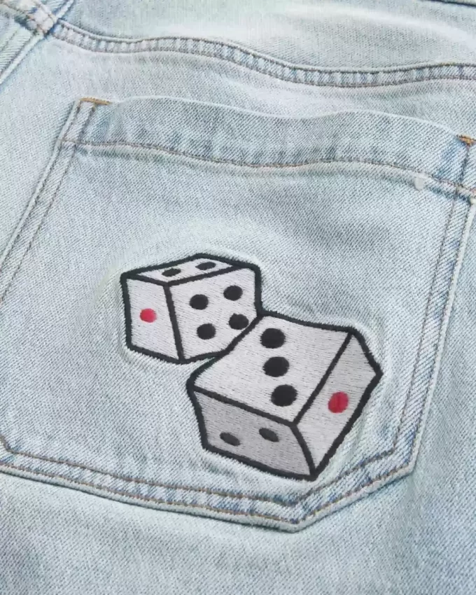 Light Wash Dice Graphic Super Baggy Denim shortsit Light Wash Dice Graphic Super Baggy Denim shortsit
