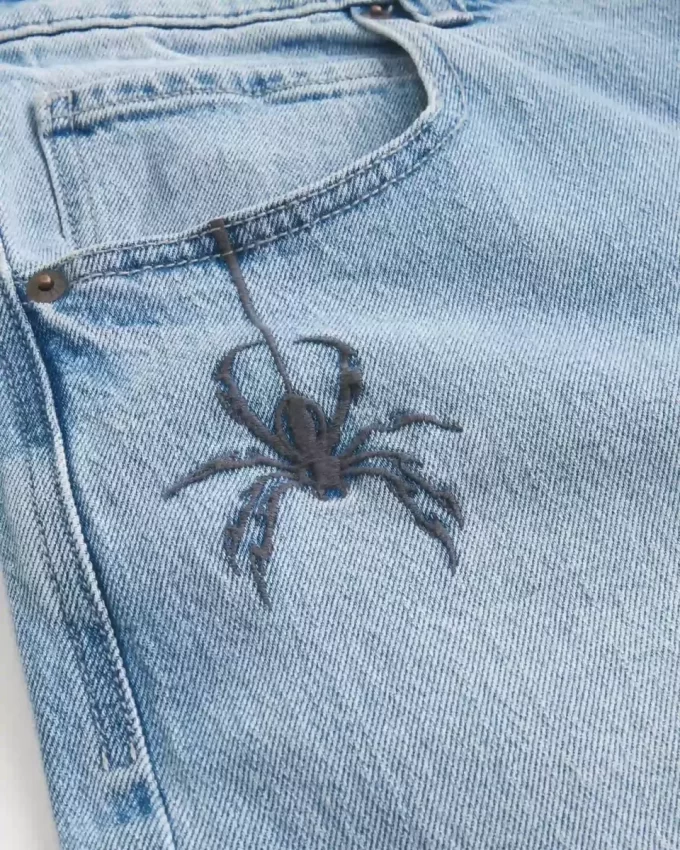 Light Wash Spider Graphic Super Baggy Farkut
