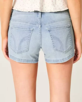 Low-Rise Light Wash Denim Shortie shortsit