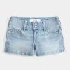 Low-Rise Light Wash Denim Shortie shortsit Low-Rise Light Wash Denim Shortie shortsit