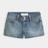 Low-Rise Light Wash Denim Shortie shortsit Low-Rise Light Wash Denim Shortie shortsit