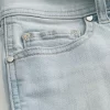 Low-Rise Light Wash Denim Shortie shortsit Low-Rise Light Wash Denim Shortie shortsit