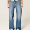 Low-Rise Medium Wash Studded Hearts Baggy Farkut Low-Rise Medium Wash Studded Hearts Baggy Farkut