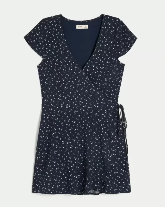 Lyhythihainen kietaisumekko