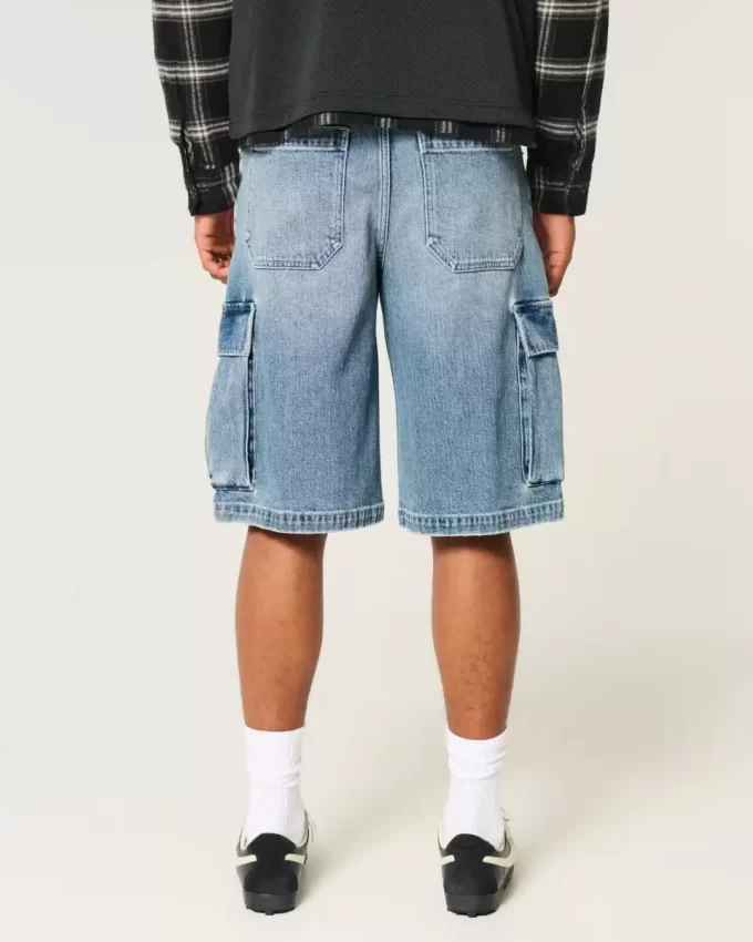 Medium Wash Super Baggy Denim Cargo Shortsit