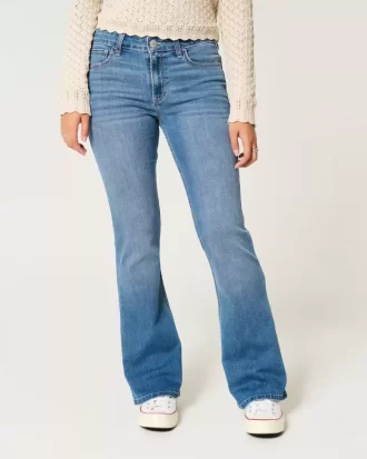 Mid-Rise Medium Wash Bootcut farkut