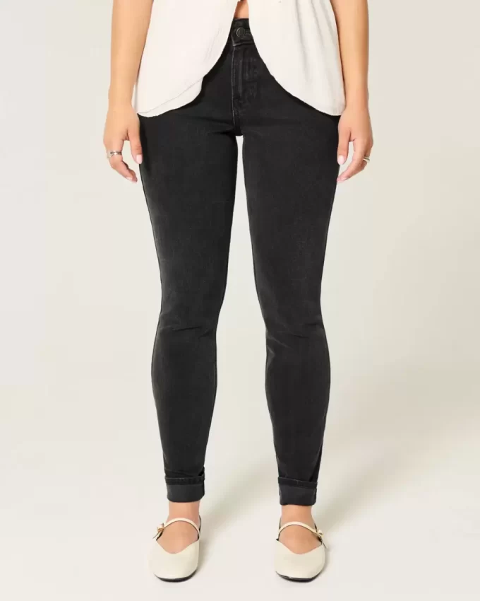 Mid-Rise pestyt mustat skinny farkut Mid-Rise pestyt mustat skinny farkut