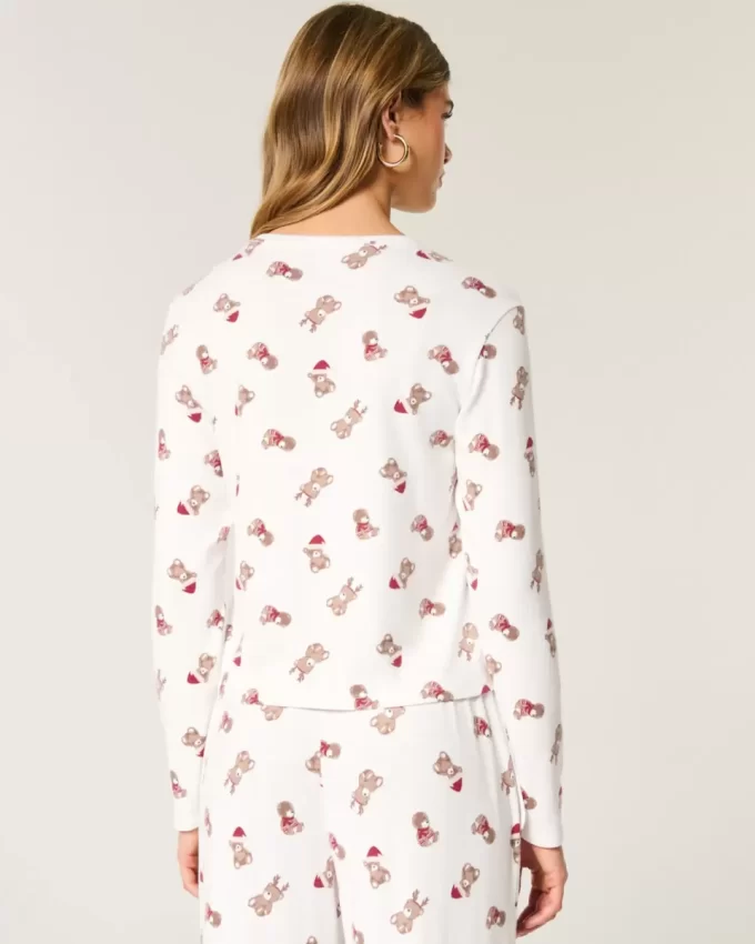 Mukava pitkähihainen pyjamapaita