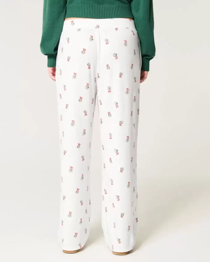 Mukavat leveälahkeiset pyjamahousut Mukavat leveälahkeiset pyjamahousut