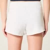 Numerograafiset minifleece-shortsit