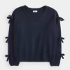 Off-the-Shoulder Bow Applique villapaita