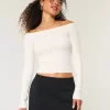 Off-the-Shoulder Cable-Knit villapaita