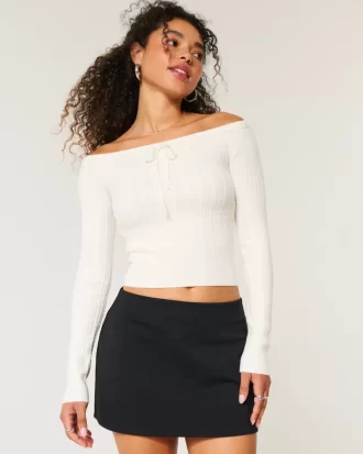 Off-the-Shoulder Cable-Knit villapaita