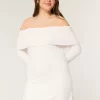 Off-the-Shoulder Skater neulemekko