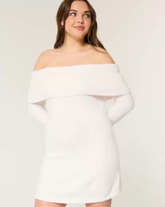 Off-the-Shoulder Skater neulemekko