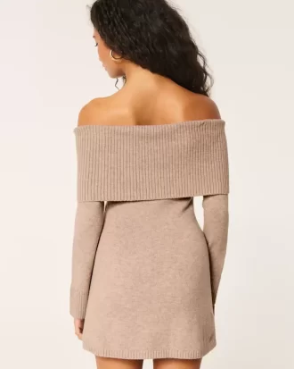 Off-the-Shoulder Skater neulemekko