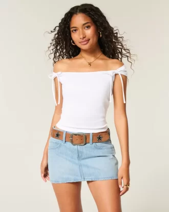 Off-the-Shoulder Sleeve Top