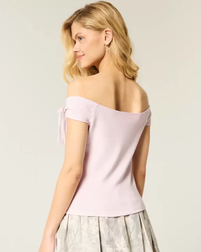 Off-the-Shoulder Sleeve Top