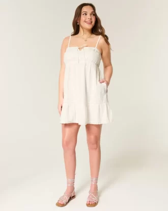 Olkaimeton brodeerattu Babydoll-mekko
