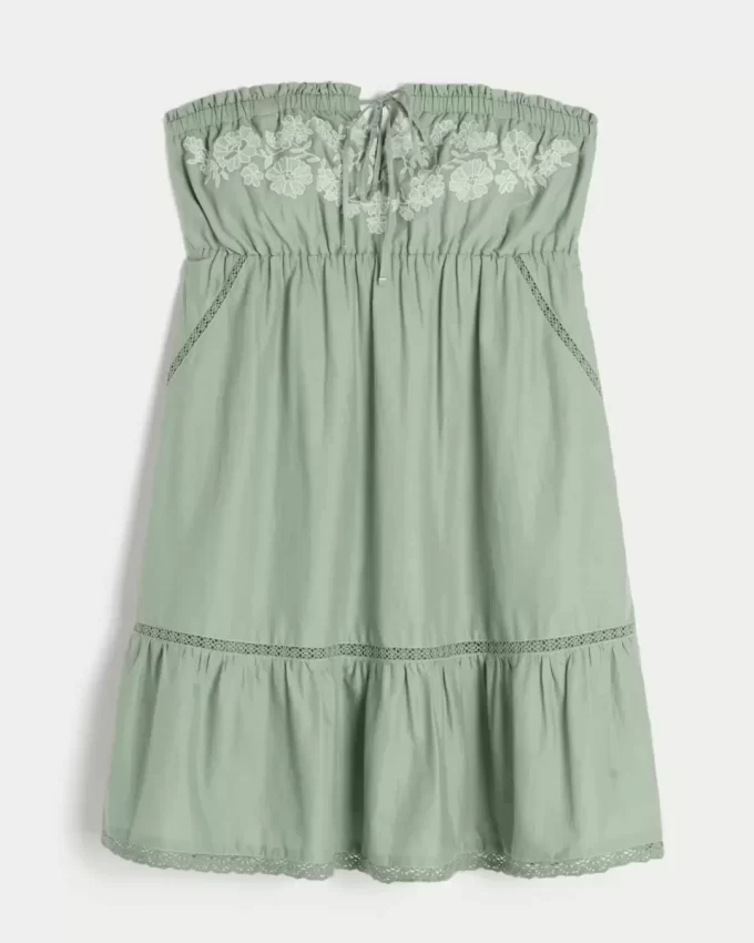 Olkaimeton brodeerattu Babydoll-mekko Olkaimeton brodeerattu Babydoll-mekko