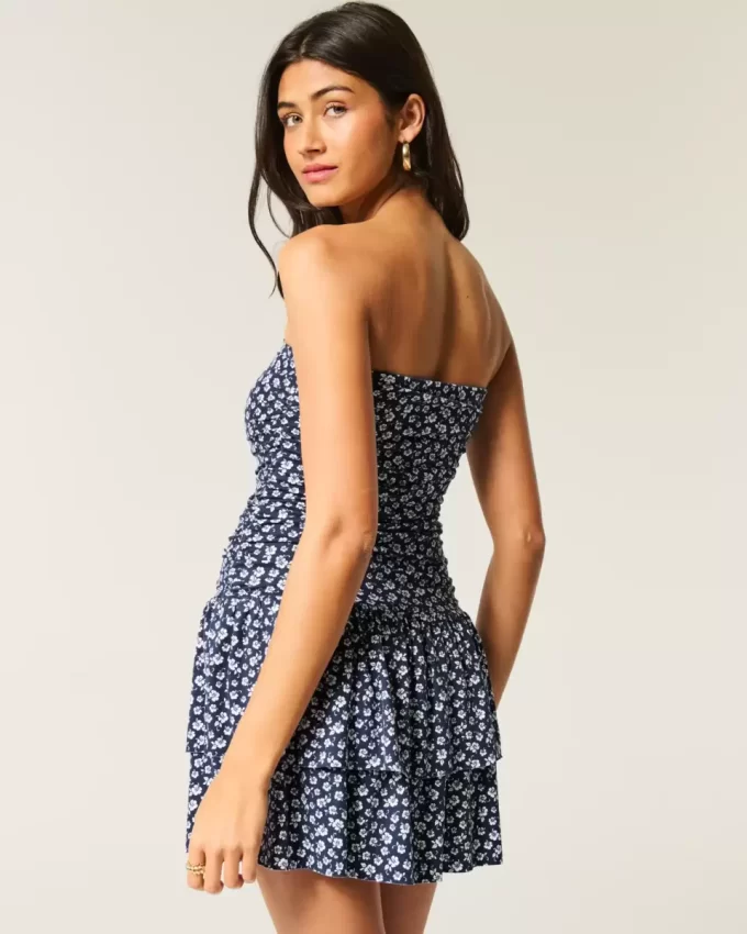 Olkaimeton neulottu Skort-mekko