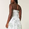 Olkaimeton Smocked Bodice -minimekko