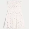Olkaimeton Smocked Bodice -minimekko